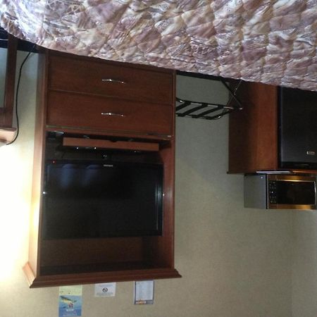 Ramada By Wyndham Yorkton Hotel ภายนอก รูปภาพ