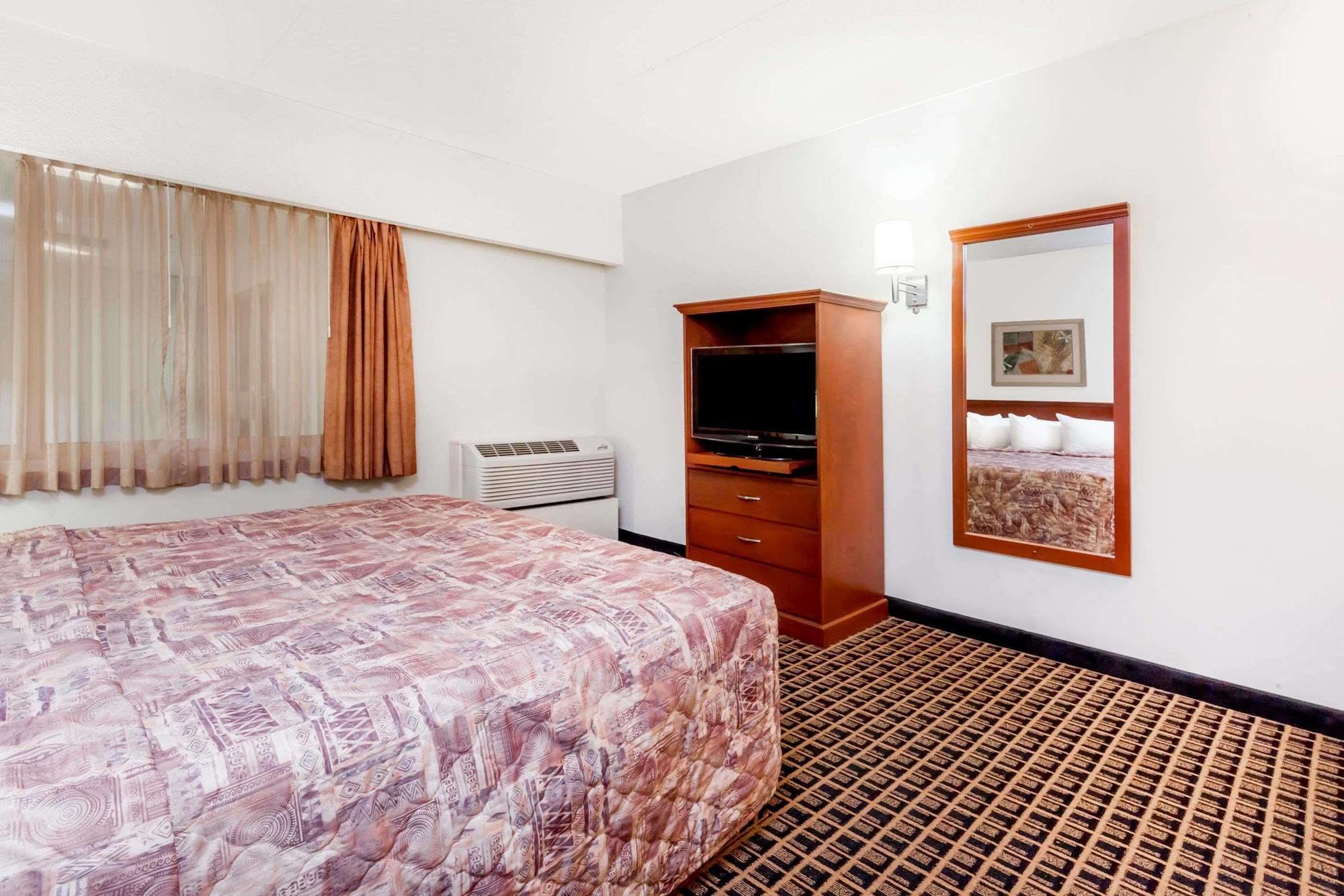 Ramada By Wyndham Yorkton Hotel ภายนอก รูปภาพ